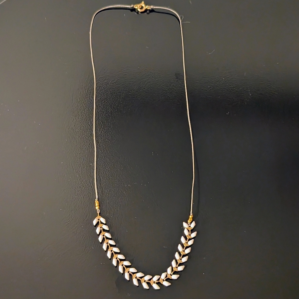 White Enamel Activewear Necklace - Picture 7 of 8
